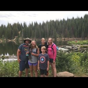 Meet your Posher, Kaleigh